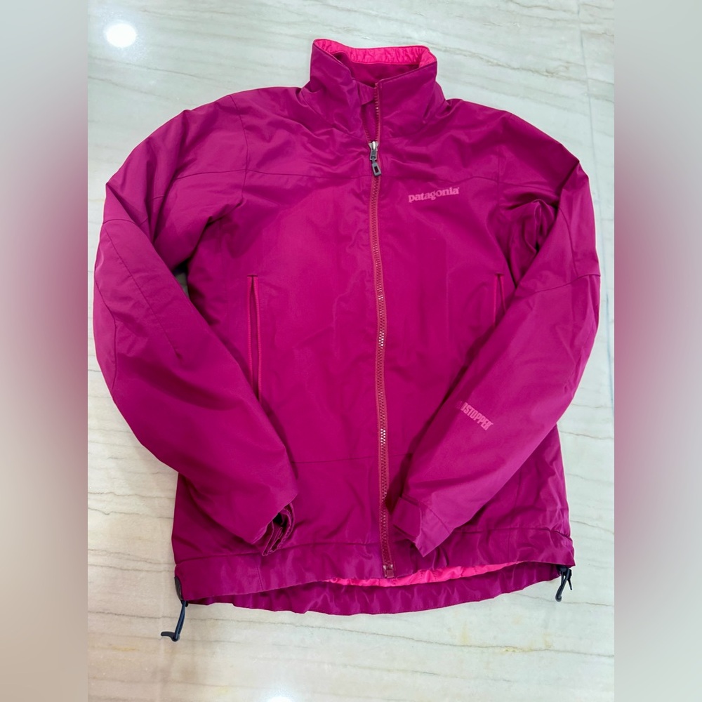 Patagonia Fuchsia women’s small windbreaker Outdoor Jacket